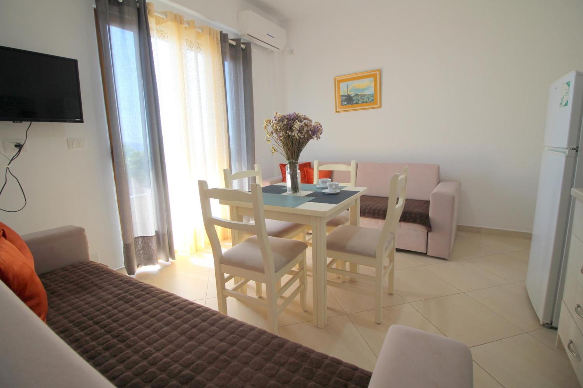 Garden Villa Eva Saranda Dış mekan fotoğraf